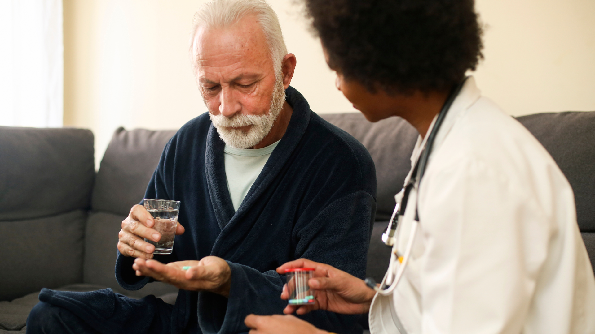 Voordelen nadelen ai thuiszorg